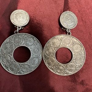Ellen Designs Vintage Earrings